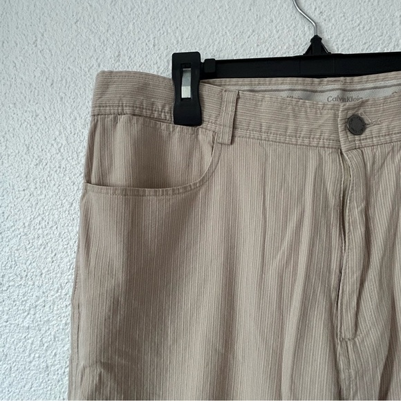 Calvin Klein men’s khaki striped straight leg pants Sz 34x33 - Picture 3 of 10